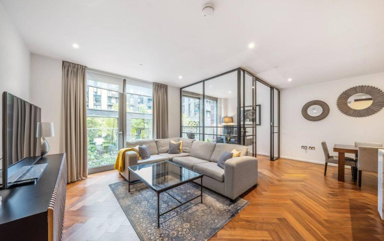 Moderne Dans Le Centre De