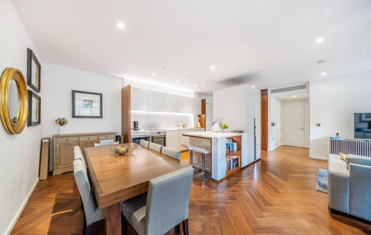 Appartement Moderne Dans Le Centre De Parijs